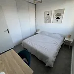 F2 Neuf, Centre Ville, Terrasse, Wifi, Garage En Option Apartamento *
