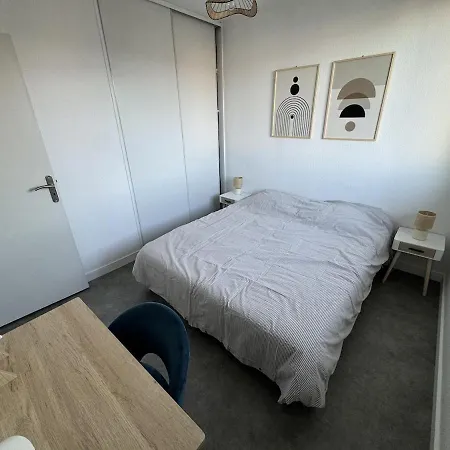 F2 Neuf, Centre Ville, Terrasse, Wifi, Garage En Option Апартаменты *