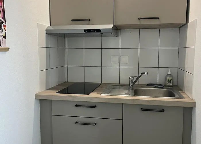 F2 Neuf, Centre Ville, Terrasse, Wifi, Garage En Option *